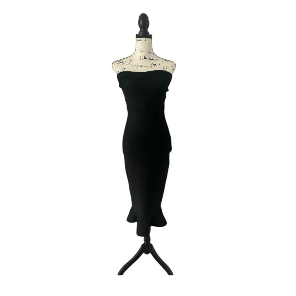 House of CB London SZ L black strapless cocktail dress with flare bottom